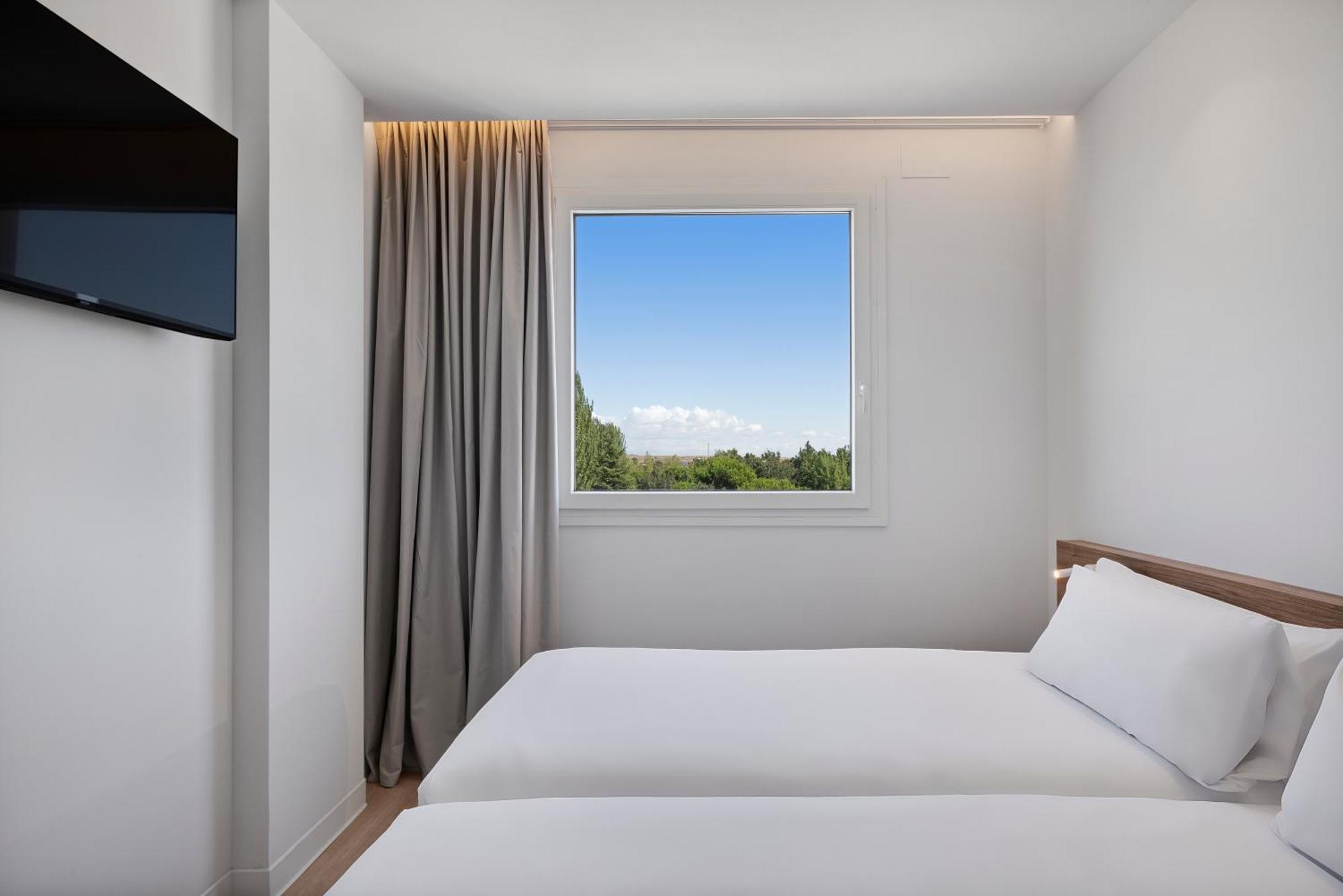 B&B Hotel Madrid Fuenlabrada Retail Park Екстериор снимка