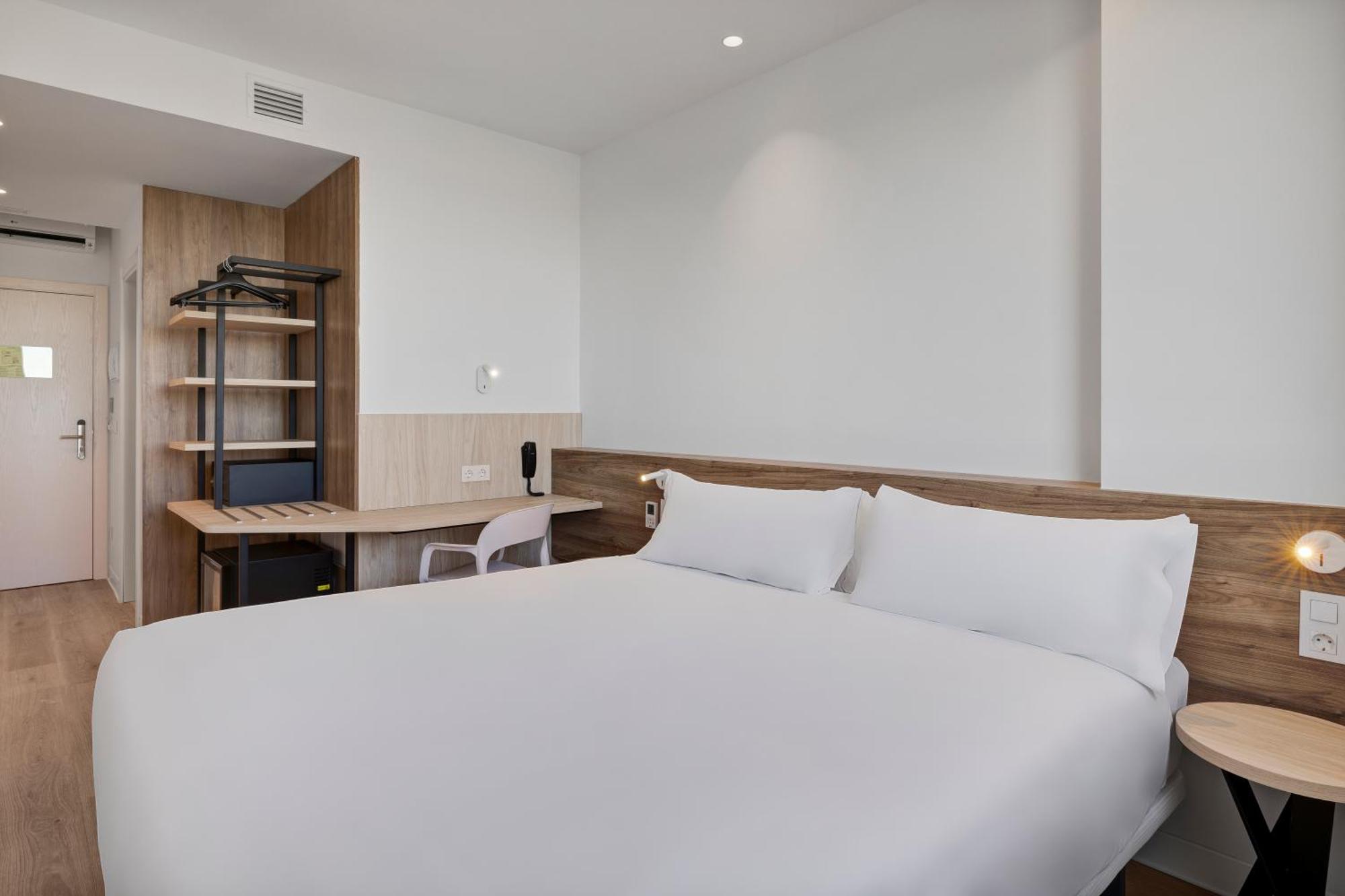 B&B Hotel Madrid Fuenlabrada Retail Park Екстериор снимка